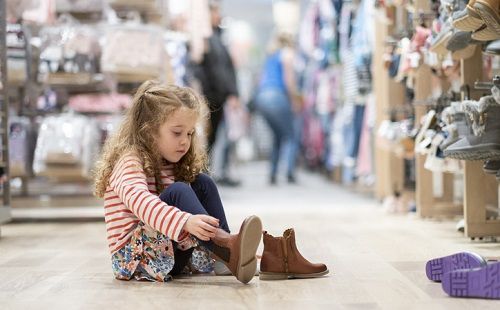 En niños, cómo elegir la talla correcta del zapato