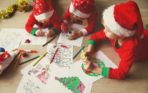Colorear dibujos de Navidad con los niños