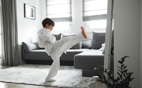Artes marciales, uno de los deportes recomendados en la infancia
