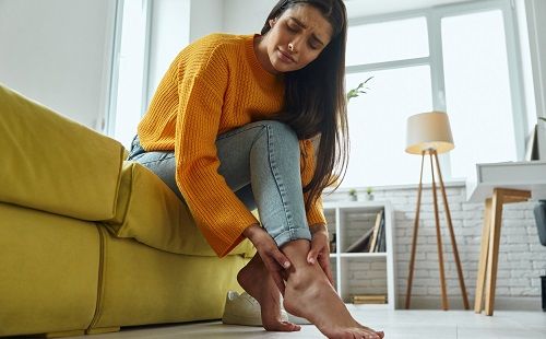 Por qué el dolor de pies es más frecuente en las mujeres