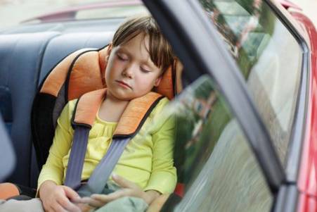 Seguridad para viajar en coche con niños