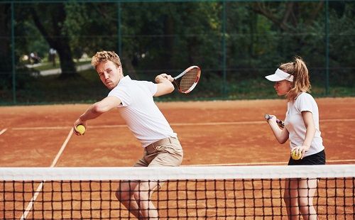 Lesiones en tenis: cómo prevenirlas